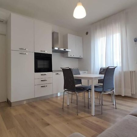 Apartamento Delta D Piazza Marina- 50 Mt Dal Mare - Immobil Relax Lido di Jesolo Exterior foto